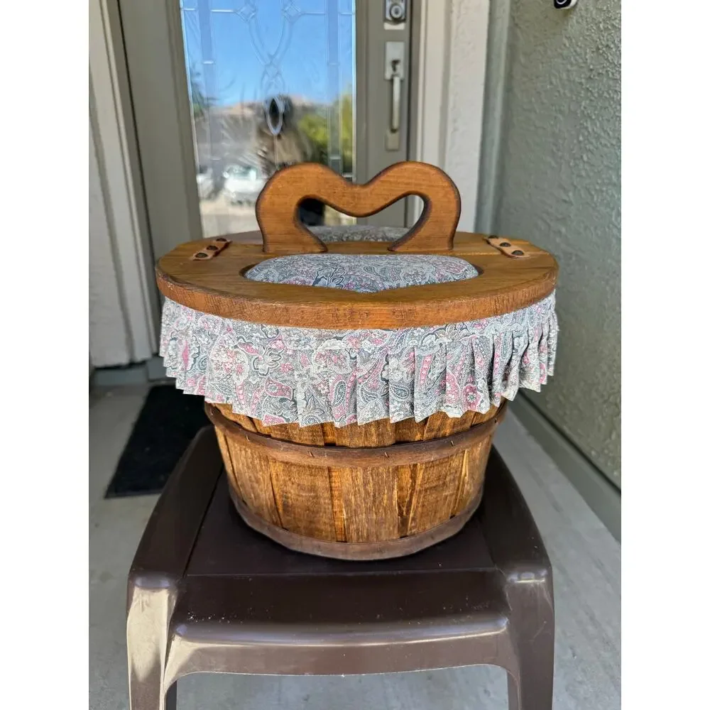 vintage crate bucket basket featuring heart-shaped handle split lid floral